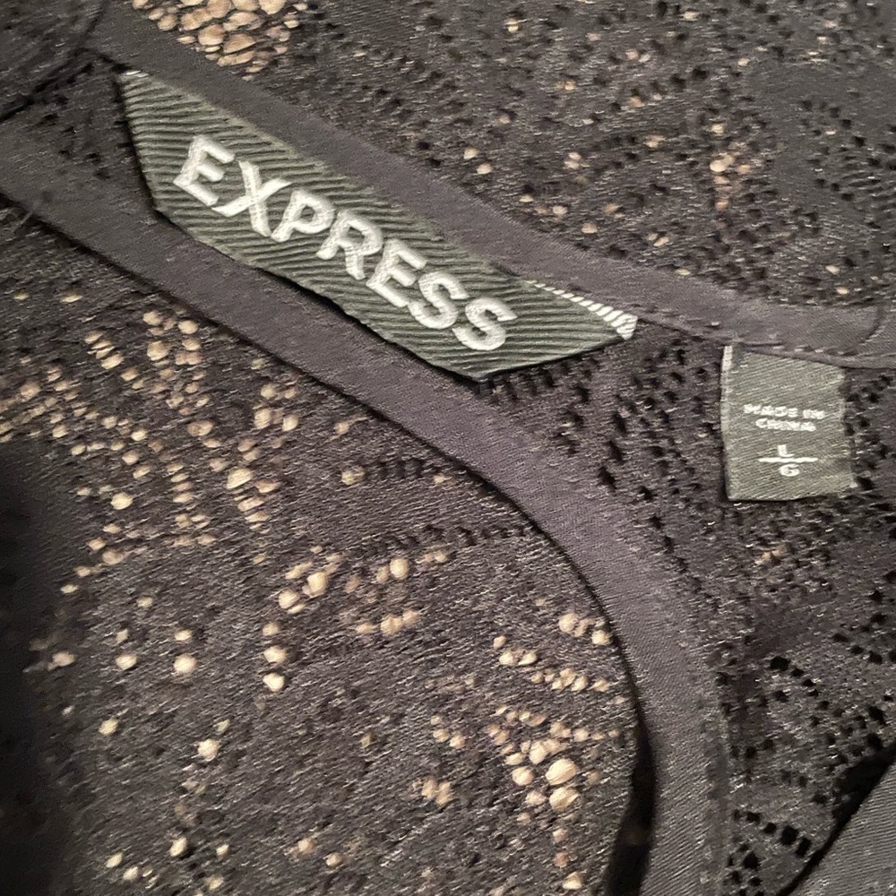 Express Top - Picture 3 of 4